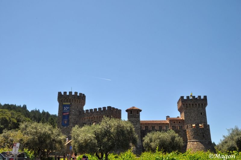 Castello Di Amorosa в Калифорнии: средневековый замок из красного кирпича и камня